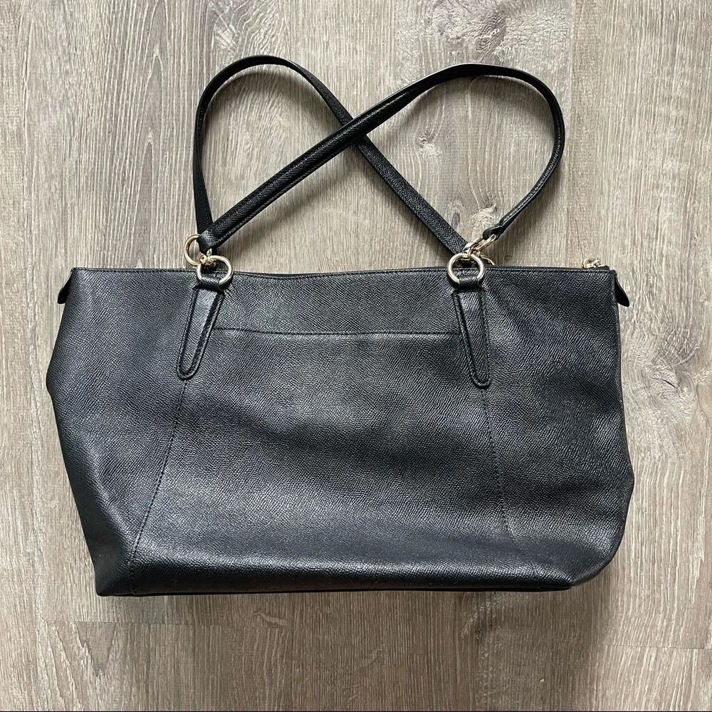 Black Coach purse - Picture 3 of 3